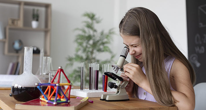 christmas gift idea for teens science experiment kit