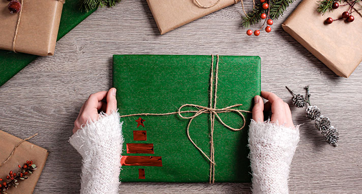 Top 15 Christmas Gift Ideas for Teachers: Spreading Festive Cheer 2024