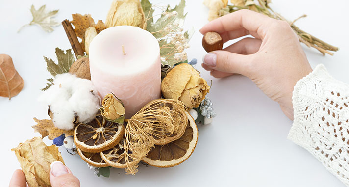 diy christmas gifts scented candles