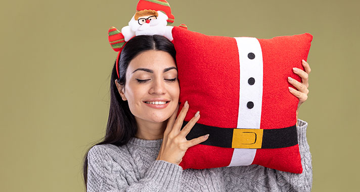 travel pillow christmas gifts for friends