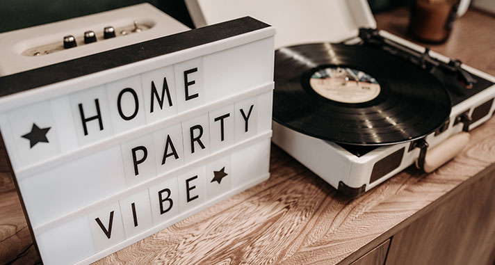 vinyl record player christmas gifts for parents