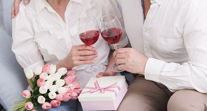 Top 15 25th Wedding Anniversary Gifts for a Milestone Celebration
