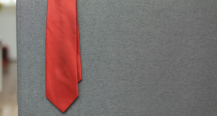 40th wedding anniversary gift ruby colored silk tie