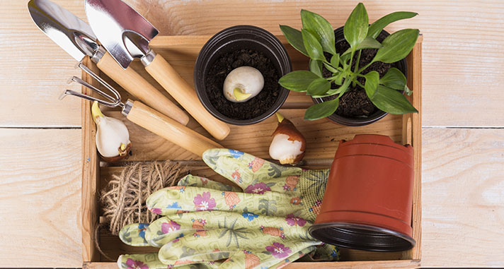 mother's day gifts for grandma gardening tools